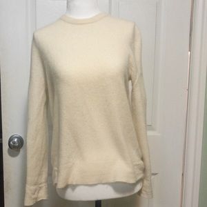 🆕🐾Cream Ultra Soft Cashmere Sweater Vintage